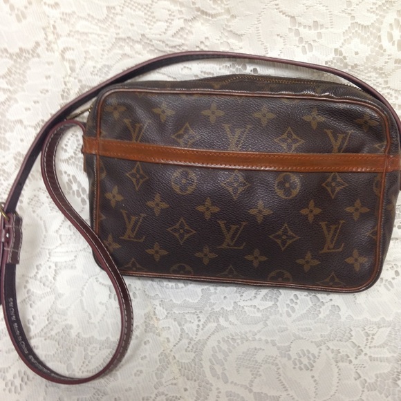 Vintage Louis Vuitton Brown Mono Shoulder Bag - Picture 2 of 8